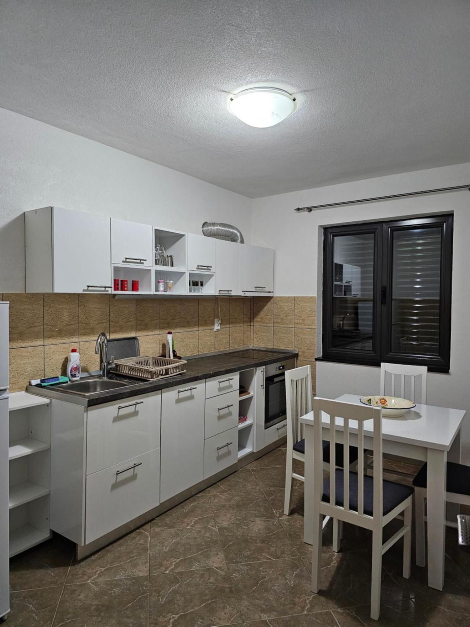 Apartments Vranes Tivat Kültér fotó