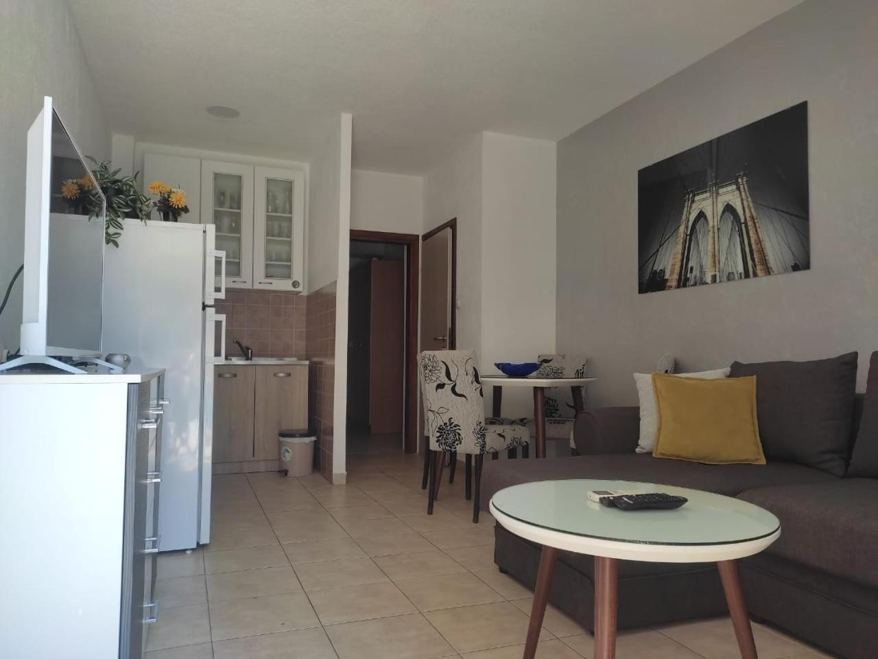 Apartments Vranes Tivat Kültér fotó